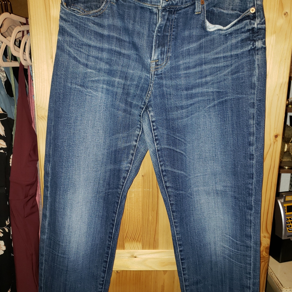 Lucky Brand Women's Blue Ankle Jeans